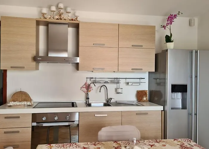 Casa Conchiglia - Mit Dachterrasse Und Panoramablick Auf Berge Und Дом отдыха Танаунелла